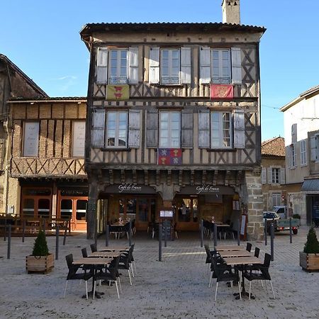 Cafe De France Bed & Breakfast Eauze ภายนอก รูปภาพ