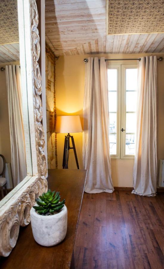 Cafe De France Bed & Breakfast Eauze ภายนอก รูปภาพ
