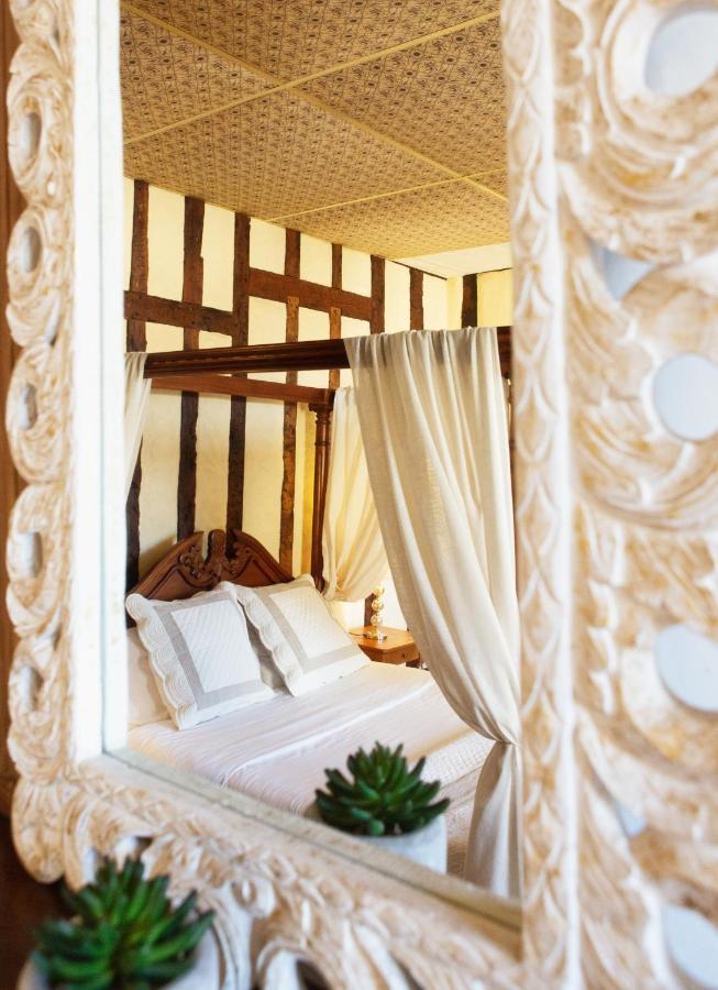 Cafe De France Bed & Breakfast Eauze ภายนอก รูปภาพ