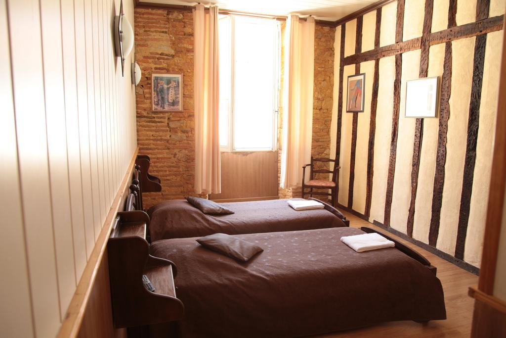 Cafe De France Bed & Breakfast Eauze ห้อง รูปภาพ